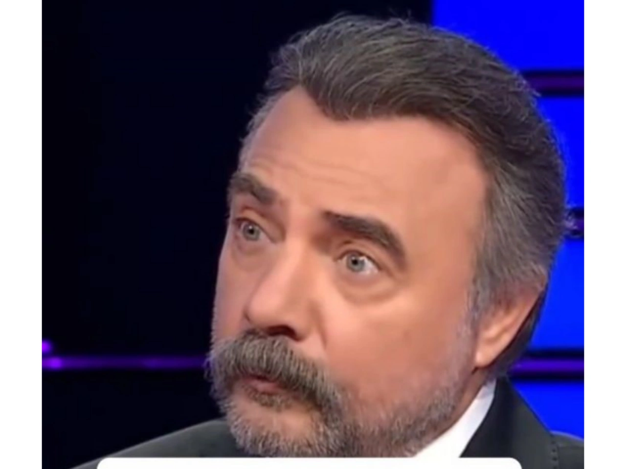 "Sənin kimi yaraşıqlıya niyə aşiq olmadılar?" - Oktay Kaynarcanı təəccübləndirdi - (Video)