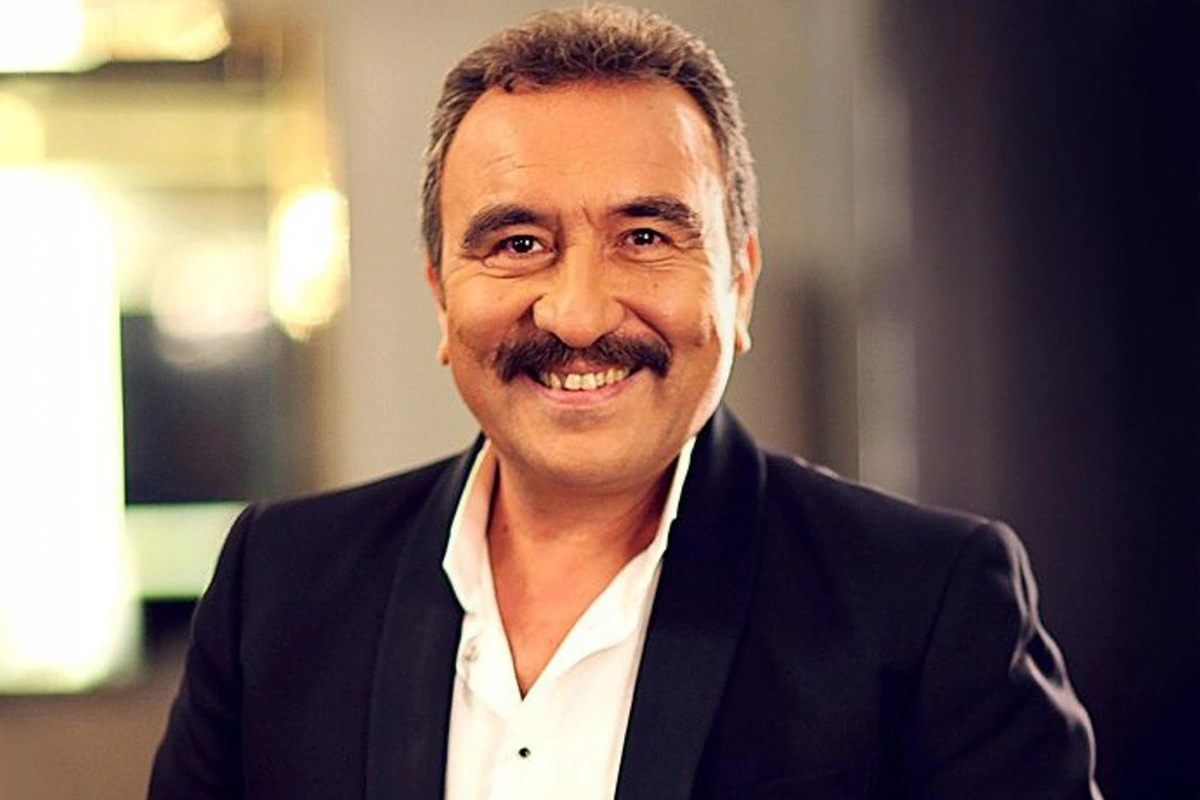 Ümit Besen təyyarəyə gecikdi, qızının toyuna gedə bilmədi - (Foto)