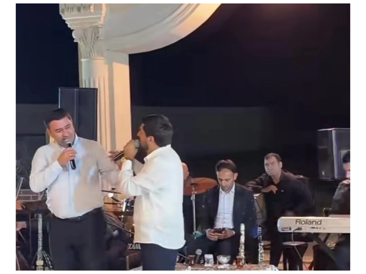 Pünhan toyunda həmkarlarını "ağ yuyub, qara sərdi": "Çoxunun məni gözü götürmür" - (Video)