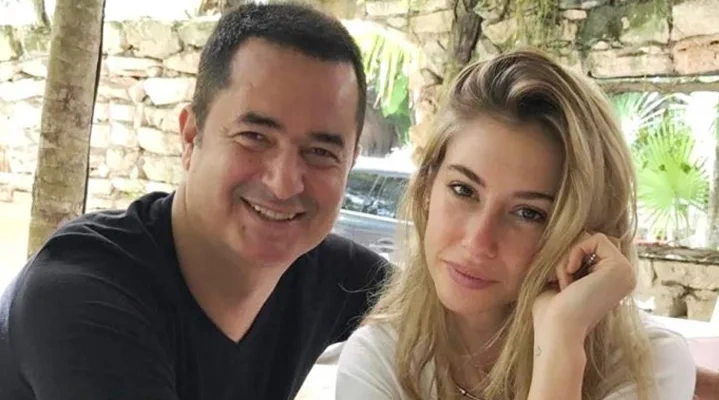 Acun və Şeyma qızlarına görə bir arada