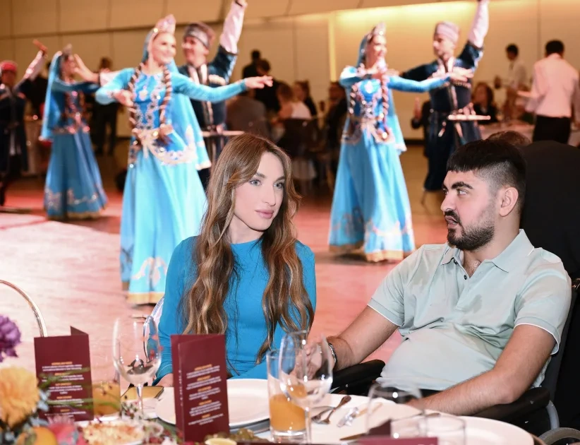 Heydər Əliyev Mərkəzində “Art Weekend”in rəsmi açılışı oldu - Fotolar