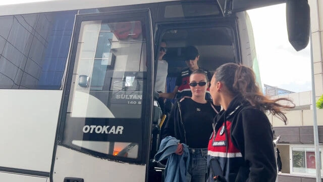 Türkiyəli məşhurların saxlanılmasından ilk görüntülər - (Foto)
