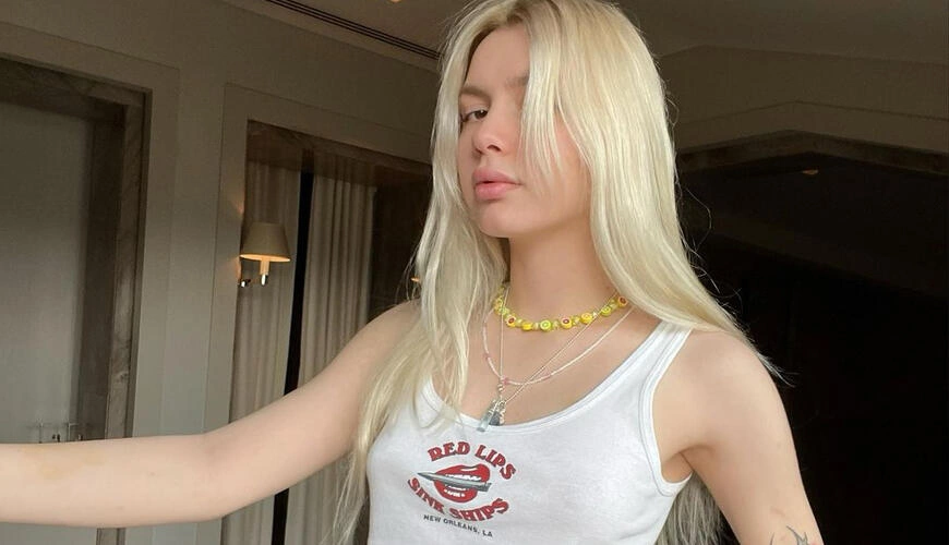 Aleyna Tilki sevgi həyatı barədə: "Küçədə heç kimlə əl-ələ gəzməmişəm"