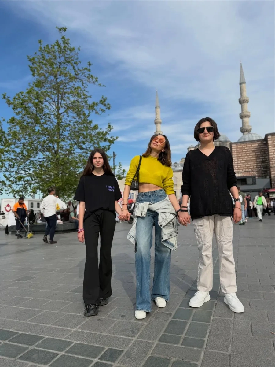 Günay oğlunun ad gününü qeyd etdi
