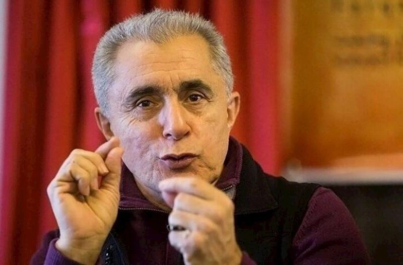 Alim Qasımov qızına duyğusal təbrik yazdı