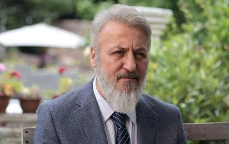 Barış Falay: “Həmin roldan sonra müalicə aldım” - (Foto)
