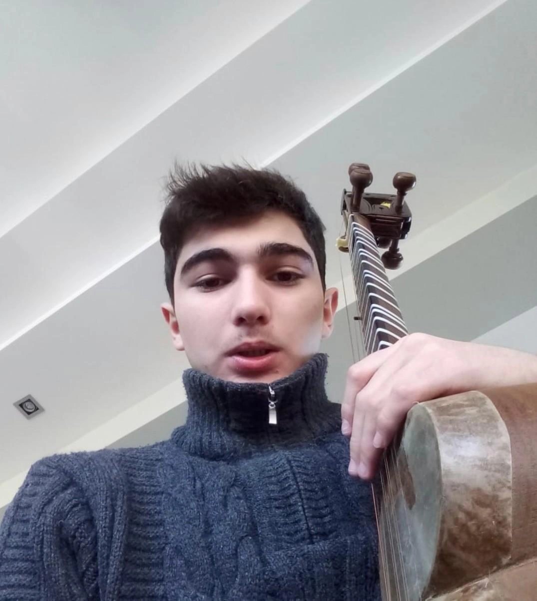 Şəhid tələbəsini bu sözlərlə yad etdi - (Fotolar)
