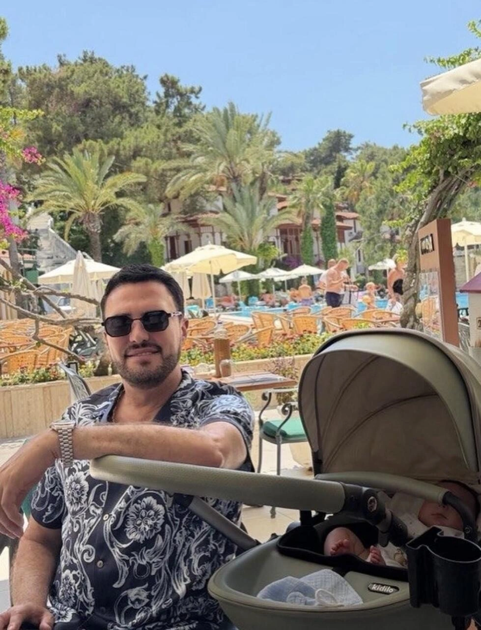 Nadir Qafarzadə ailəsi ilə istirahətdə - FOTO