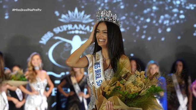 "Miss Braziliya"nın qalibi tacından oldu - (Foto)