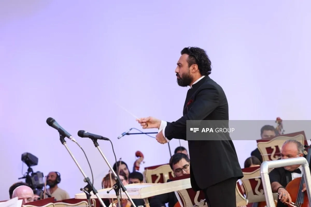 Üzeyir Hacıbəyli XVIII Beynəlxalq Musiqi Festivalının açılışından - Fotolar