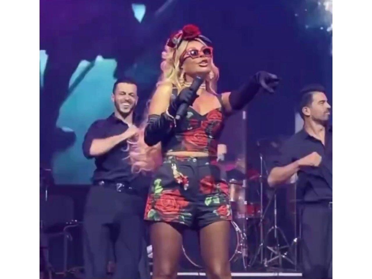 Xalq artisti görüntüsü ilə mat qoydu - (Video)