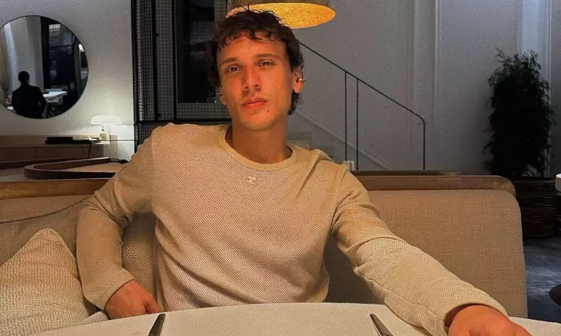 Edis milyonluq villa aldı - (Foto)
