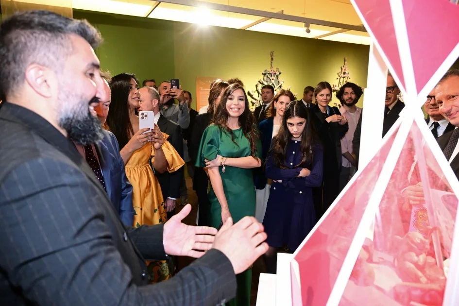 Heydər Əliyev Mərkəzində “Art Weekend”in rəsmi açılışı oldu - Fotolar